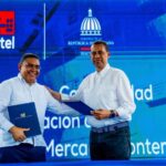 Adiós al papel: Mercado fronterizo de Dajabón inicia proceso de cobros 100 % digital